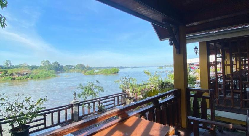 Golden Hotel Dondet Muang Khong Екстер'єр фото